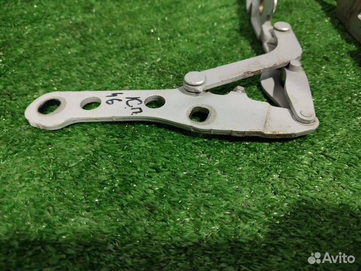 Петля капота BMW 3 E46 рест. E46 2006 41618200123