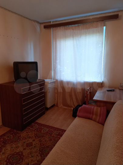 Комната 12 м² в 3-к., 2/5 эт.