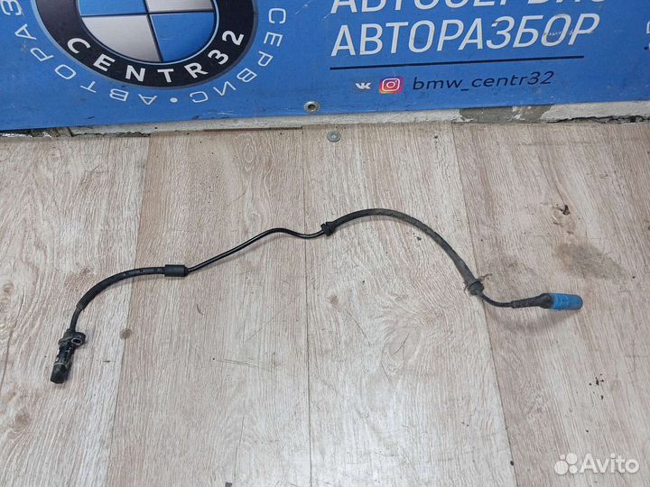 Датчик абс задний на BMW X5 Е53 дорест