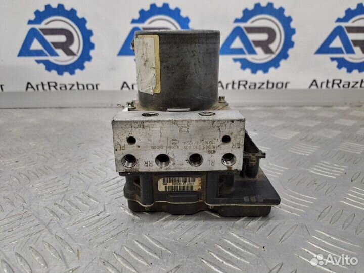 Блок ABS (насос) Nissan Teana 2 J32 VQ25