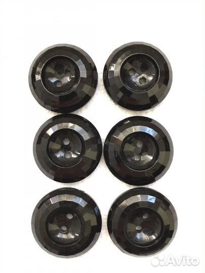 Пуговицы большие