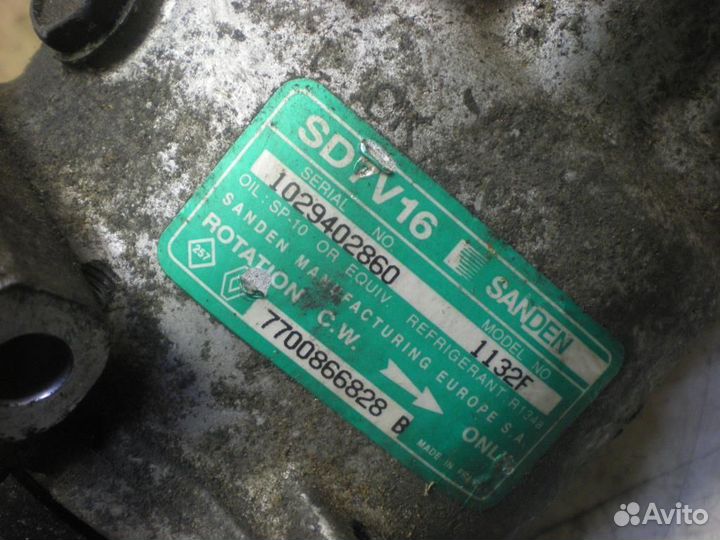 Компрессор системы кондиционирования Renault Megan