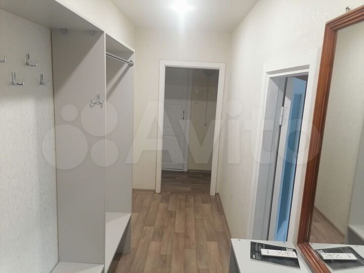 3-к. квартира, 63 м², 1/10 эт.