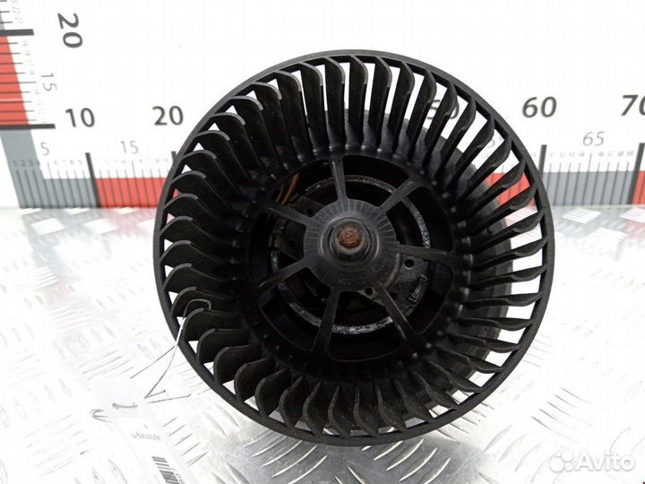 Моторчик печки для Ford Galaxy 1 1109798