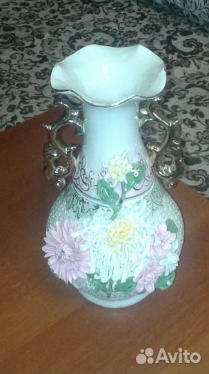 Ваза декоративная