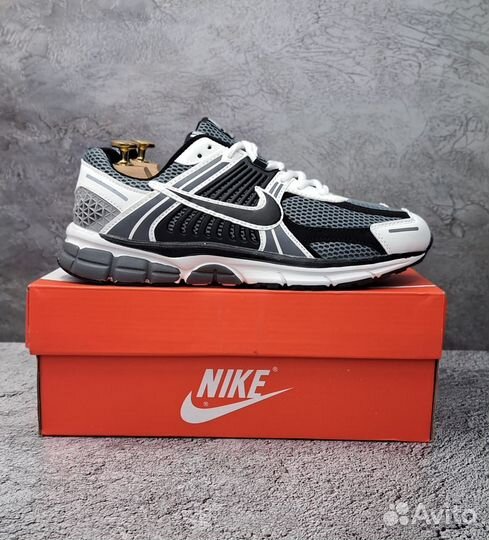 Nike Air Zoom Vomero 5 SE SP Dark Grey