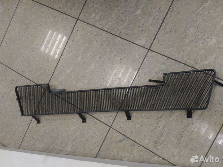 Сетка в бампер nissan Tiida black