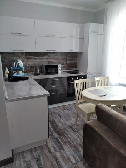 1-к. квартира, 37 м², 8/8 эт.