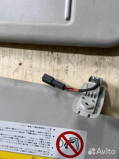 Козырек солнцезащитный Volkswagen Passat 3C5 BVY