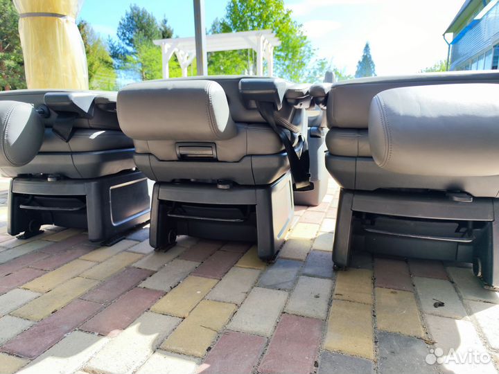 Сиденья на Фольксваген multivan