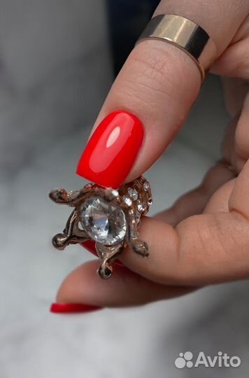 Мастер маникюра и педикюра