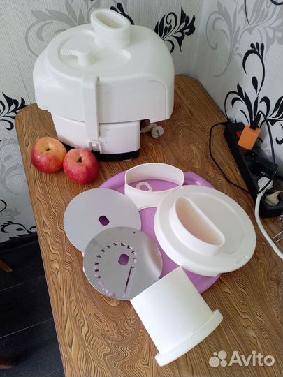 Электросоковыжималка-шинковка свшпп-301 