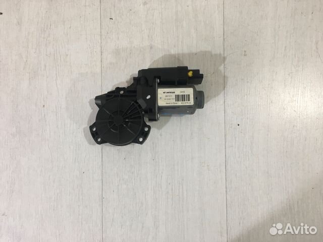 Моторчик стеклоподъёмника зад лев KIA optima 3 2.4