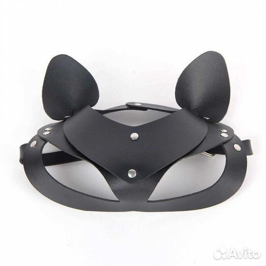 Маска из кожи