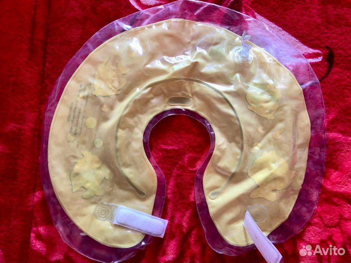 Пустышки. Круг для купания. Горка