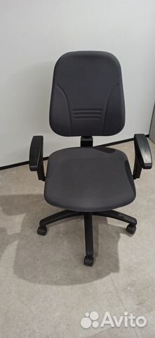 Компьютерное офисное кресло