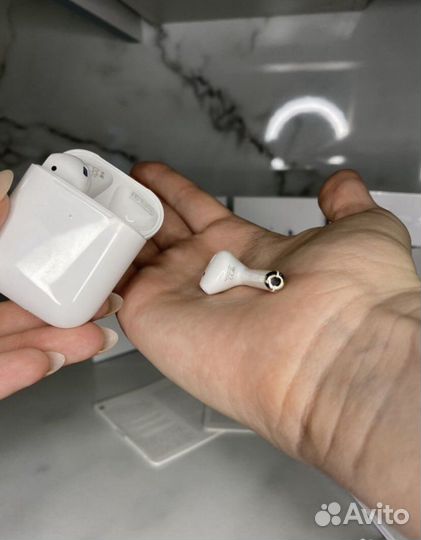 AirPods 2 оригинальная сборка
