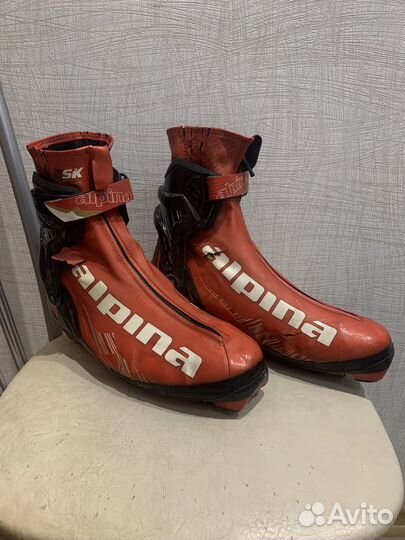Лыжные ботинки alpina 44 размер (коньковые)