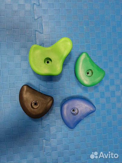 Зацепы для скалодрома