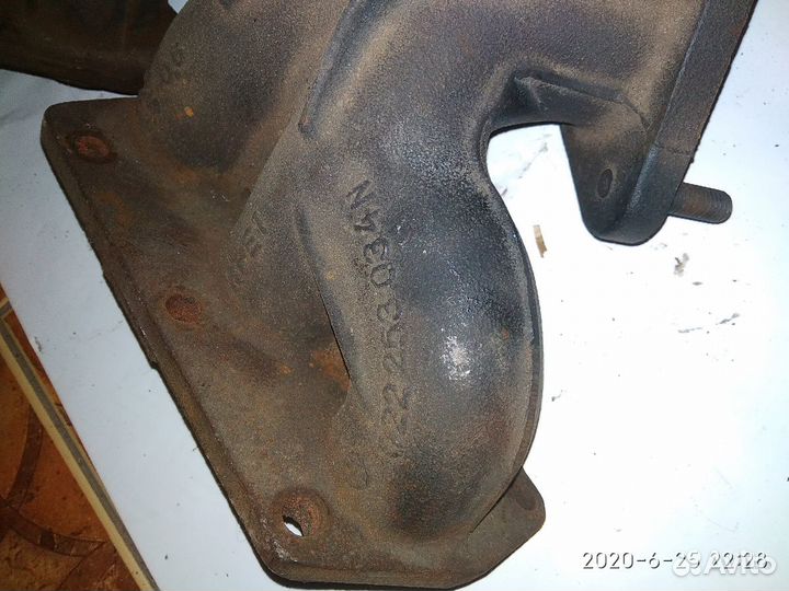 Коллектор выпускной VAG