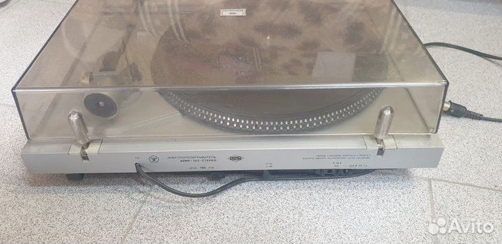 Ария-102 проигрыватель пластинок