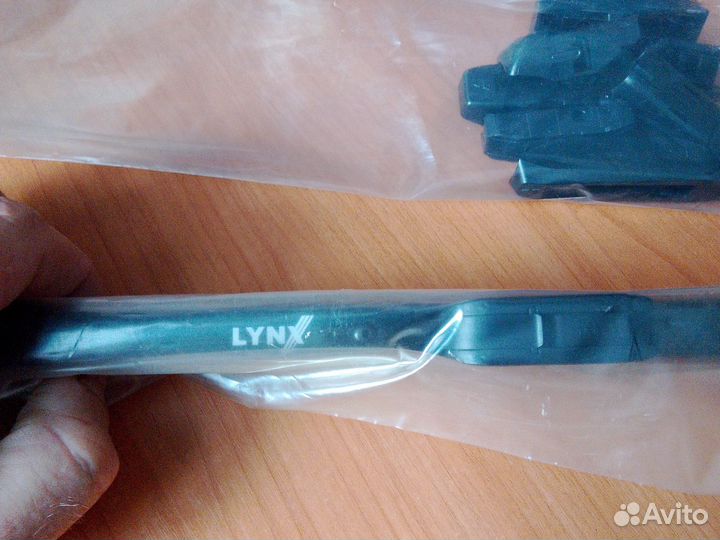 Зимняя щетка LynX lw650