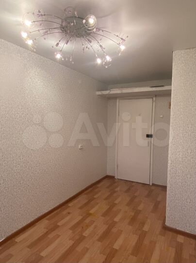 Комната 8,8 м² в 1-к., 3/5 эт.