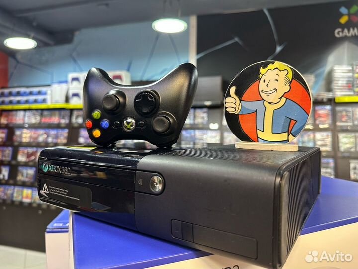 Xbox 360 E 4gb (б/у)