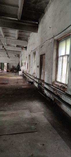 Здание, 900 м²