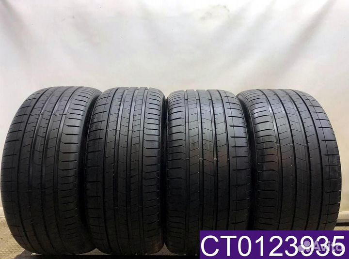 Pirelli P Zero PZ4 295/40 R19 и 265/45 R19 108Y