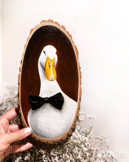 Картина на спиле березы Утя и Кот