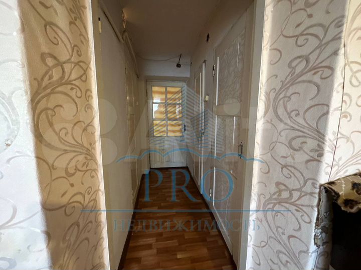 3-к. квартира, 65 м², 1/1 эт.