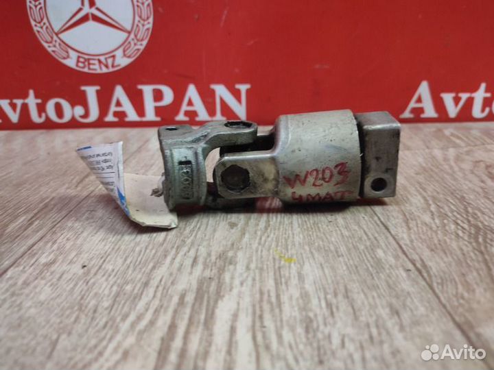 Рулевой карданчик Mercedes-Benz C W203 4matik M112