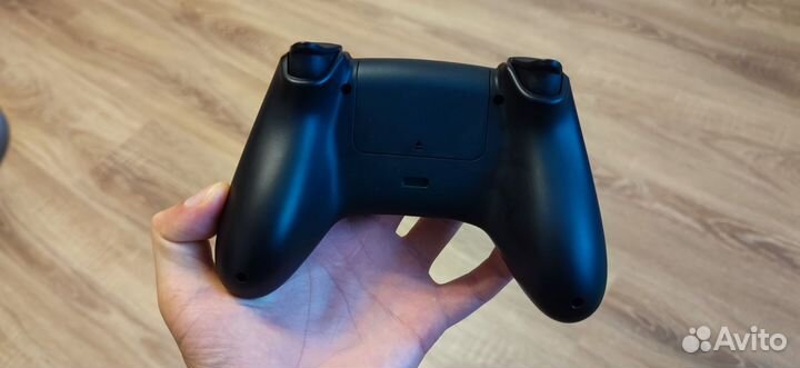 Геймпад Xiaomi для телефона и ноутбука (Новый)