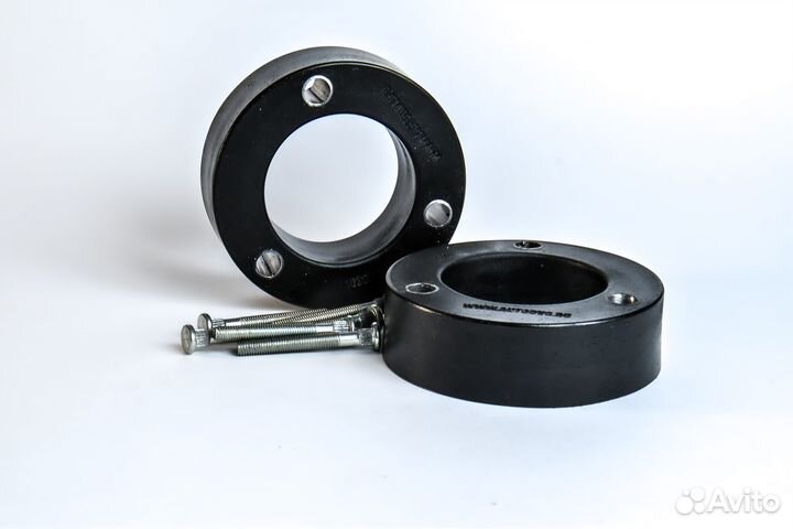 Проставки клиренса 20мм Mitsubishi Pajero Sport II