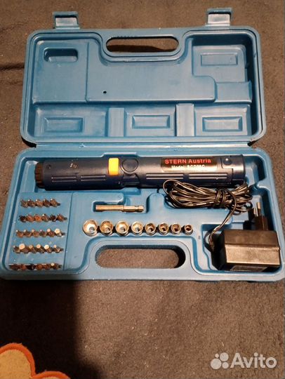 Аккумуляторная отвертка