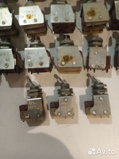 Кнопки переключатели