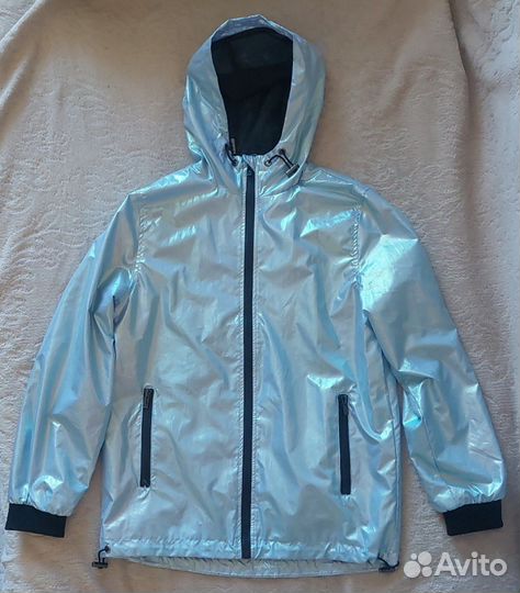 Ветровка для девочки