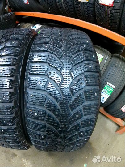 Bridgestone Blizzak Spike-01 225/60 R17