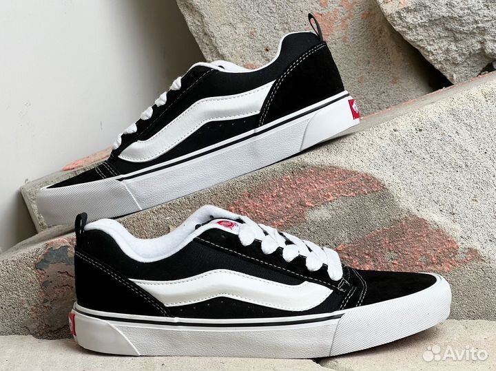 Vans Knu Skool Black White