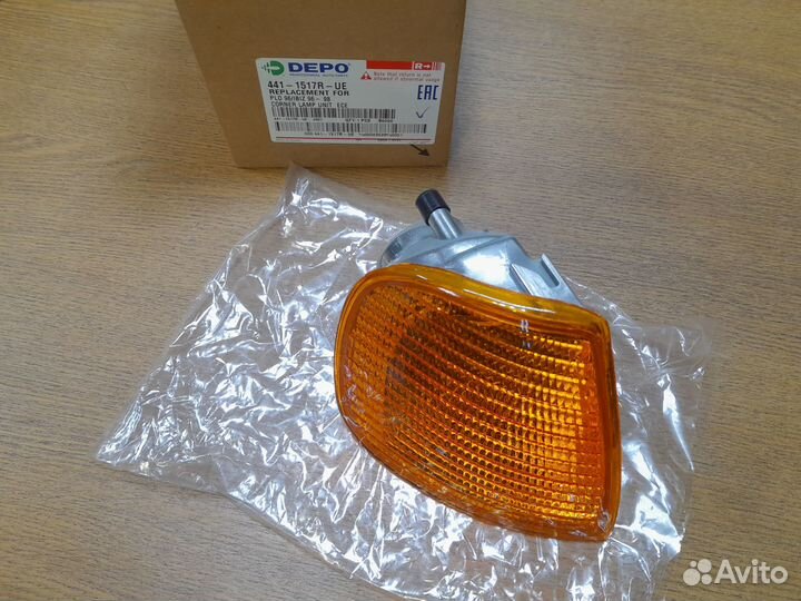 VW Polo/Caddy (94-02) Фонарь поворота правый Новый