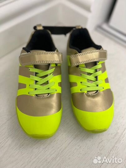 Спортивные бутсы 18,5 см новые H&M