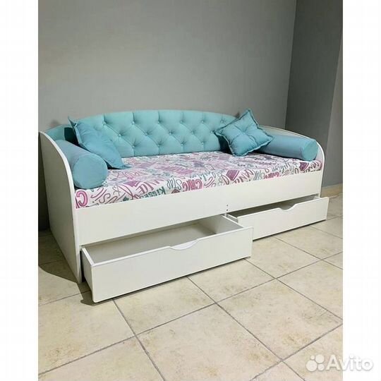 Кровать с ящиками мягк спинка лдсп для малыша