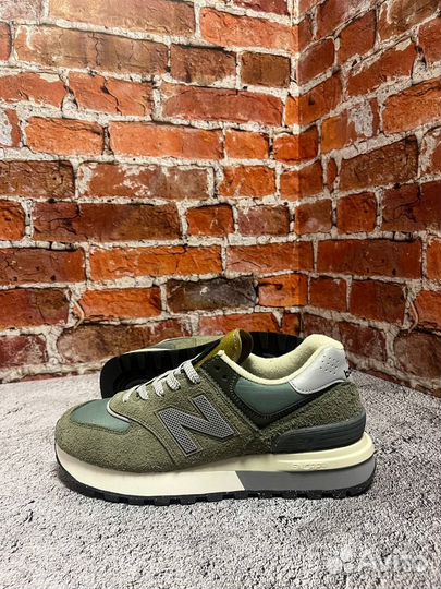 Мужская кроссовка New balance 574 зелёный