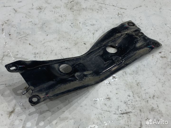 Поперечная распорка кузова Mazda CX-9 TC