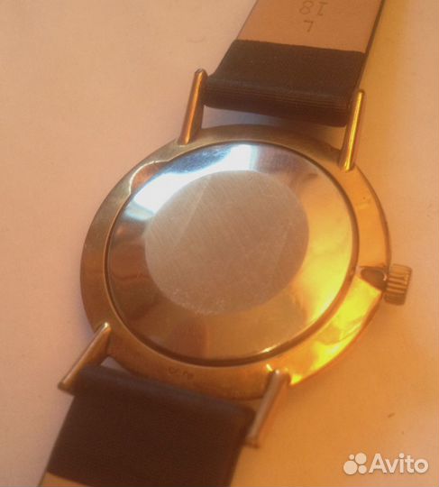 Часы наручные, Луч. Костюмные. СССР Супертонкие