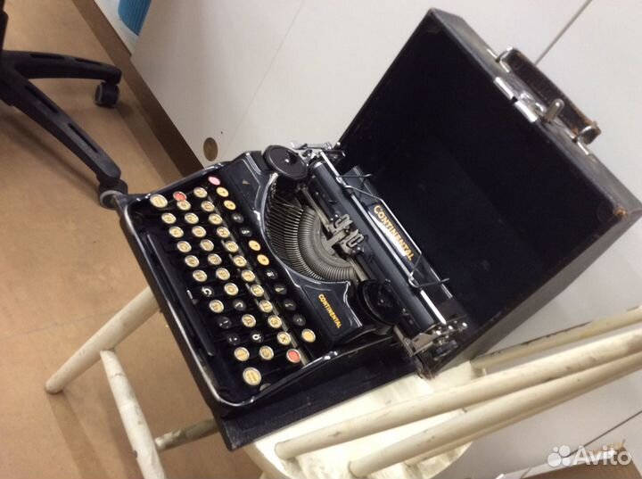 Печатная машинка continental антикварная