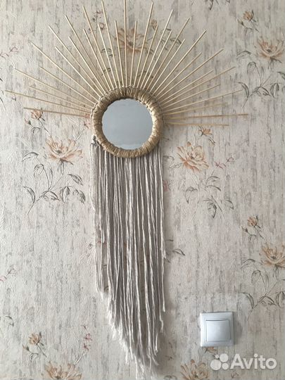 Украшение на стену