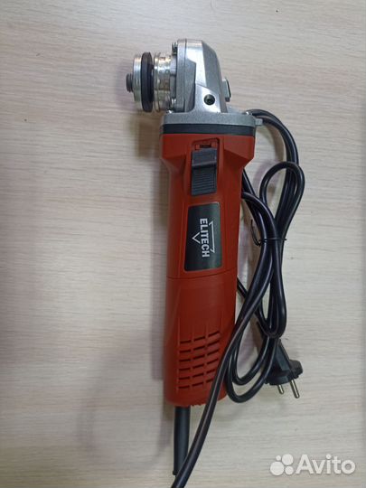 Ушм болгарка 125 Elitech