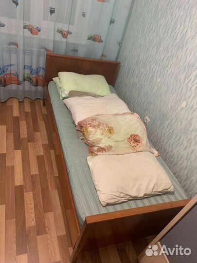 Детская кровать б/у